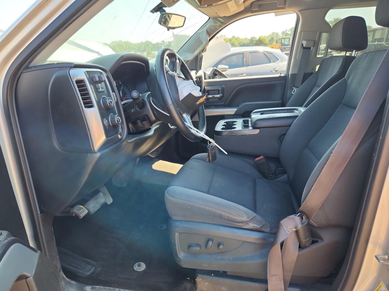 2017 Chevrolet Silverado K1500 Lt VIN: 3GCUKREC1HG516510 Lot: 80209095