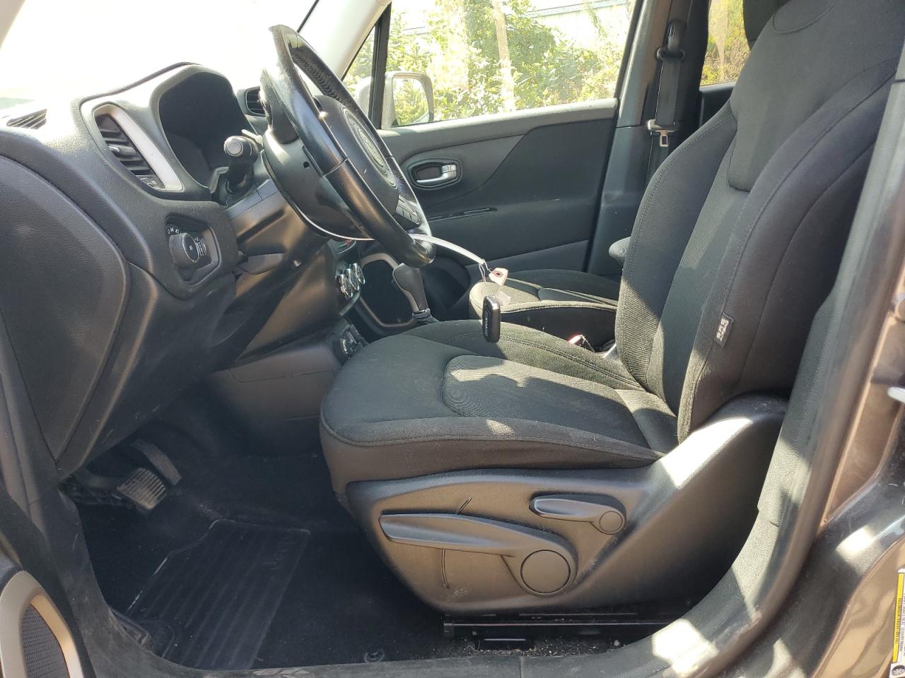 2017 Jeep Renegade Latitude VIN: ZACCJBBB9HPG02972 Lot: 71671285