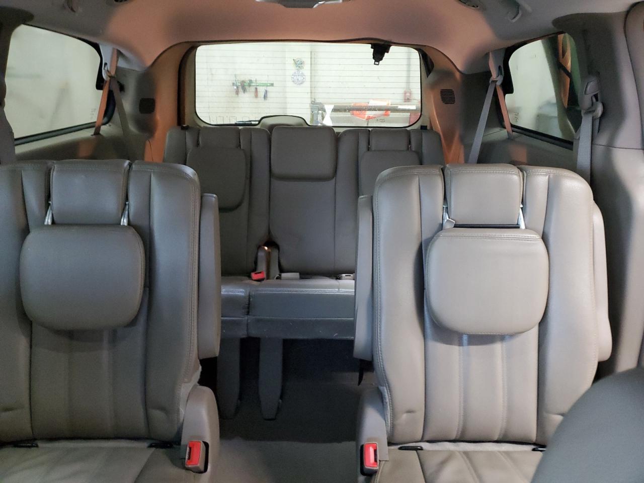 2015 Chrysler Town & Country Touring VIN: 2C4RC1BG6FR552583 Lot: 71053375