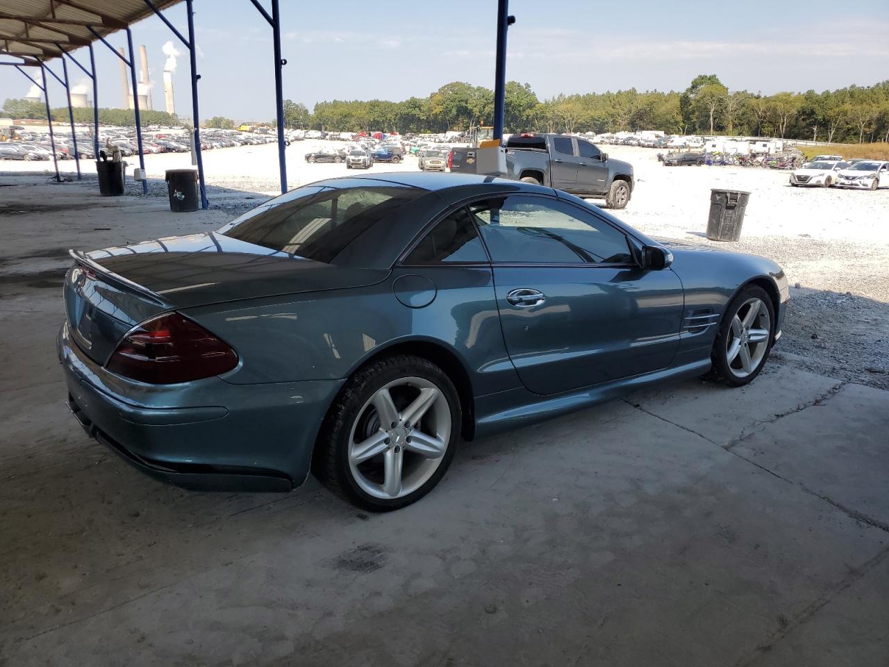 V (R230) V (R230)