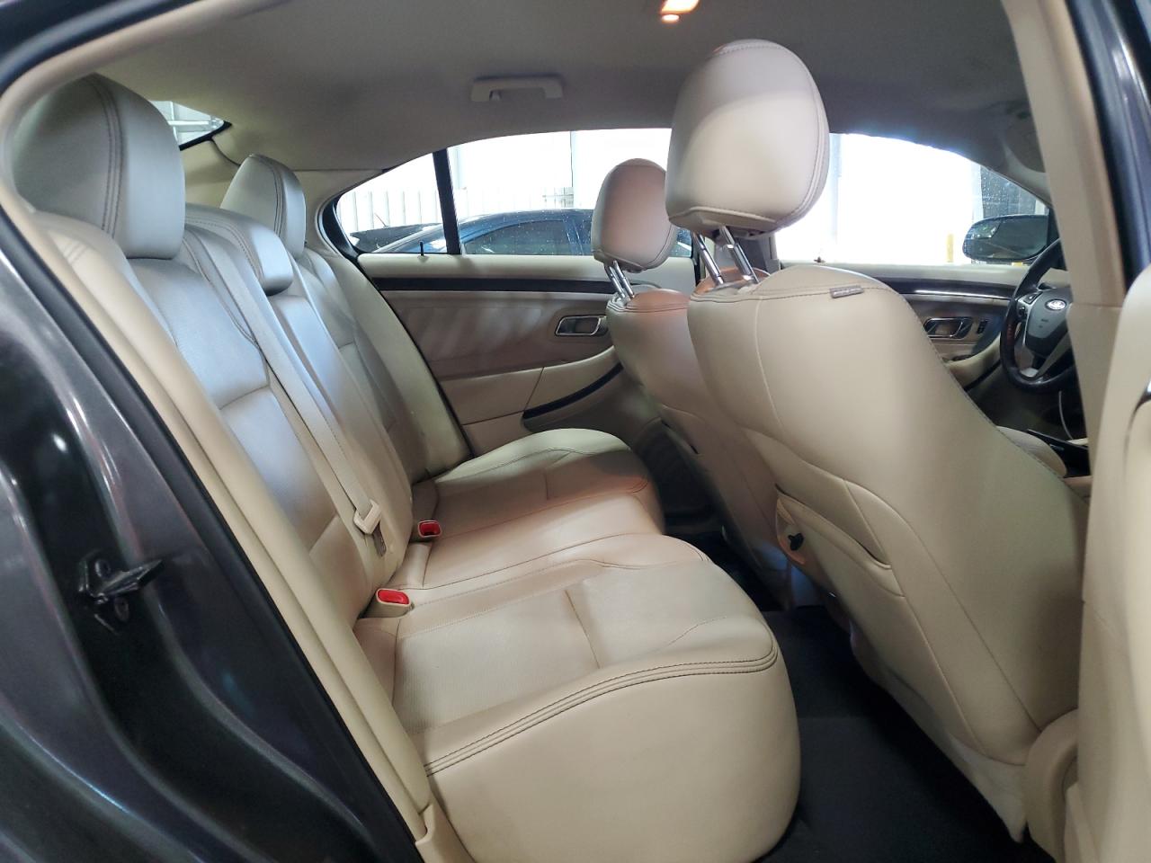 2016 Ford Taurus Limited VIN: 1FAHP2J81GG111713 Lot: 84264975