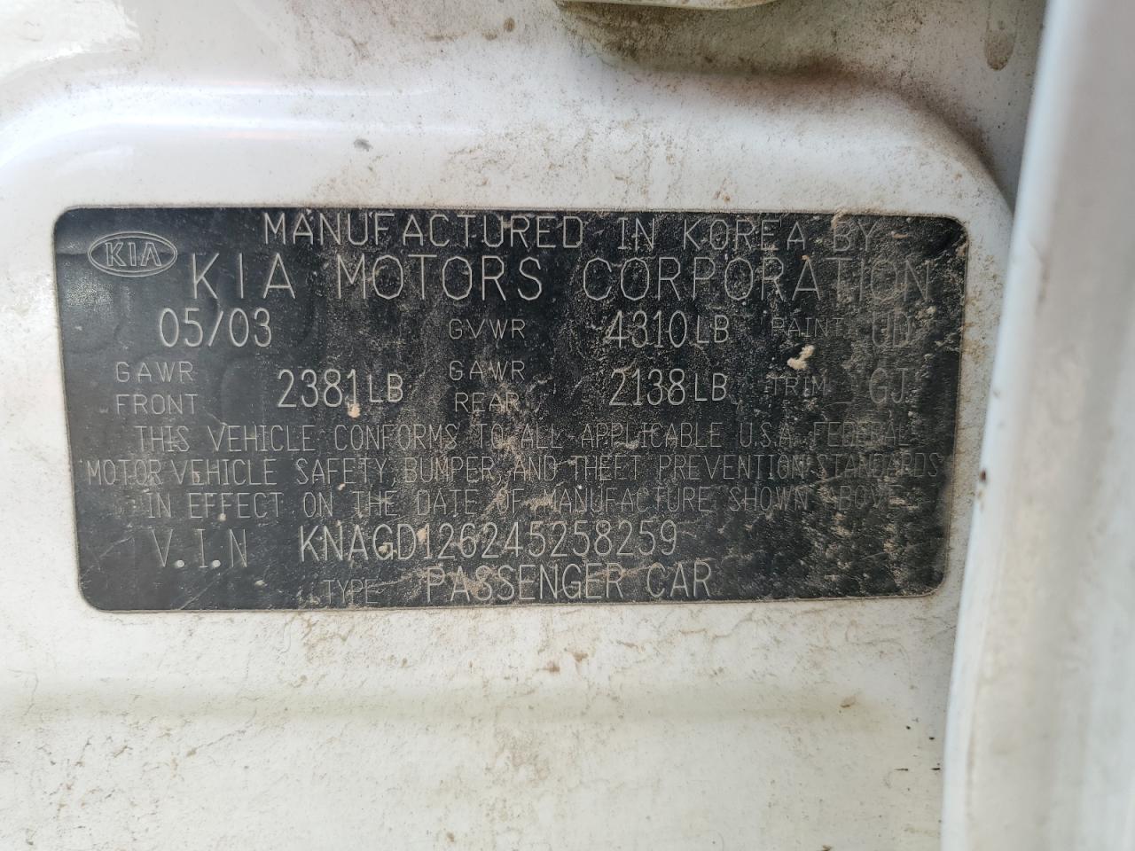 2004 Kia Optima Lx VIN: KNAGD126245258259 Lot: 80200765