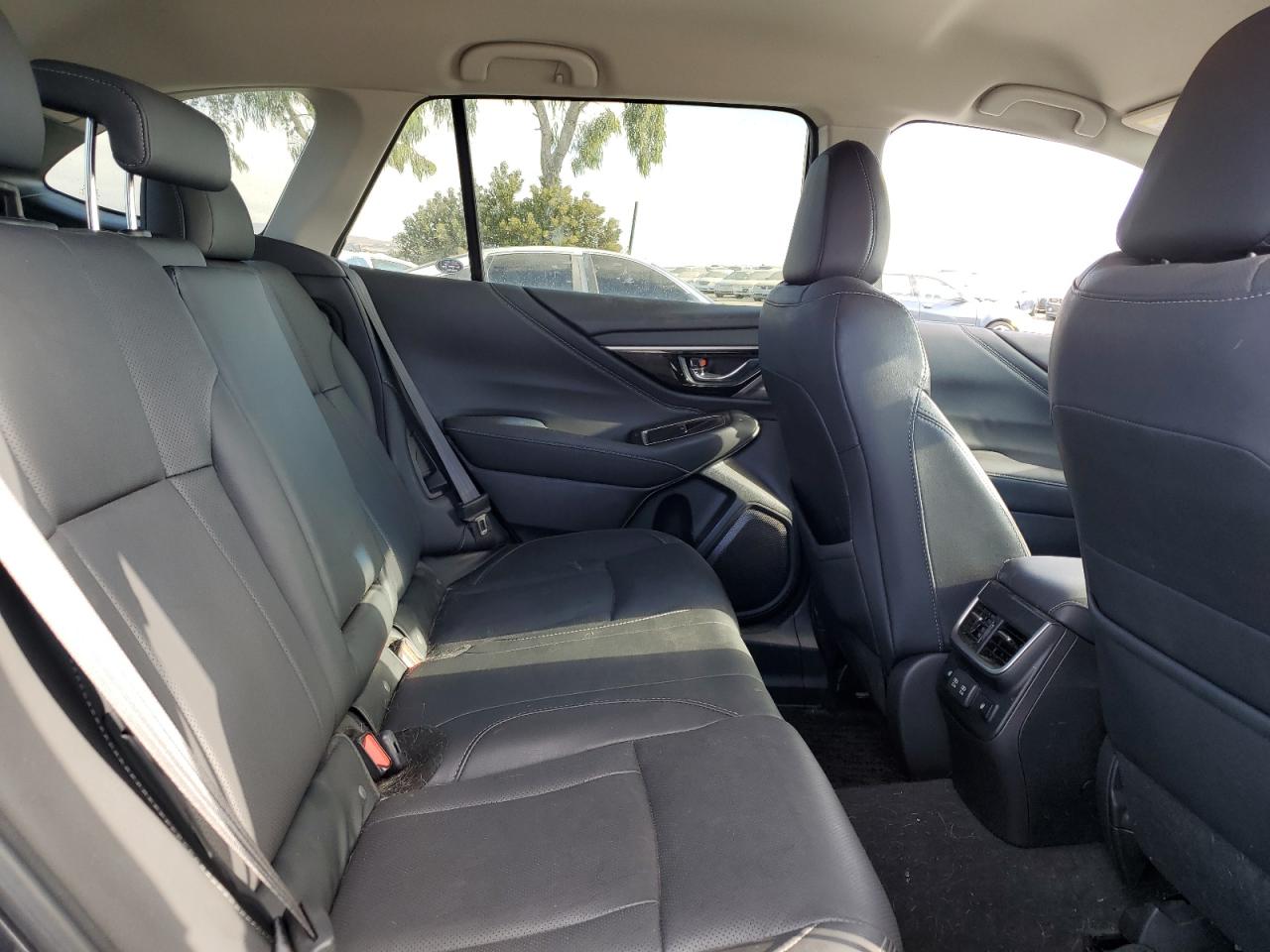 2020 Subaru Outback Limited VIN: 4S4BTALC0L3219678 Lot: 71204425