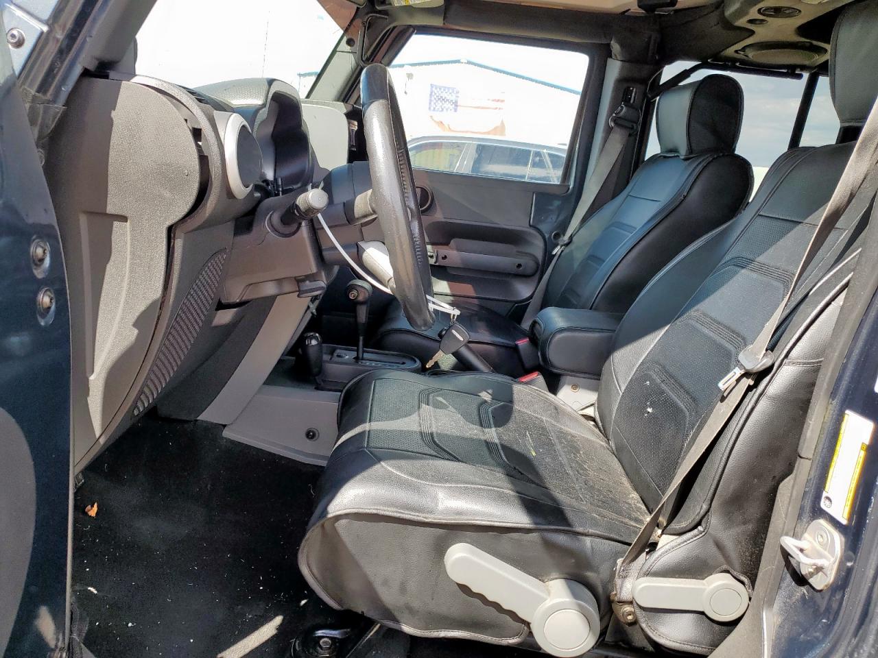 2008 Jeep Wrangler Unlimited Sahara VIN: 1J4GA59108L527724 Lot: 80374475