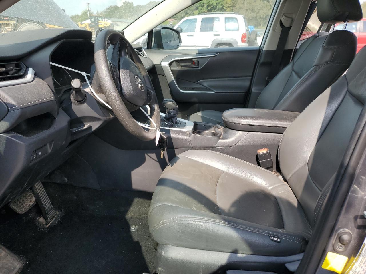 2020 Toyota Rav4 Le VIN: 2T3LWRFV1LW052384 Lot: 81476675