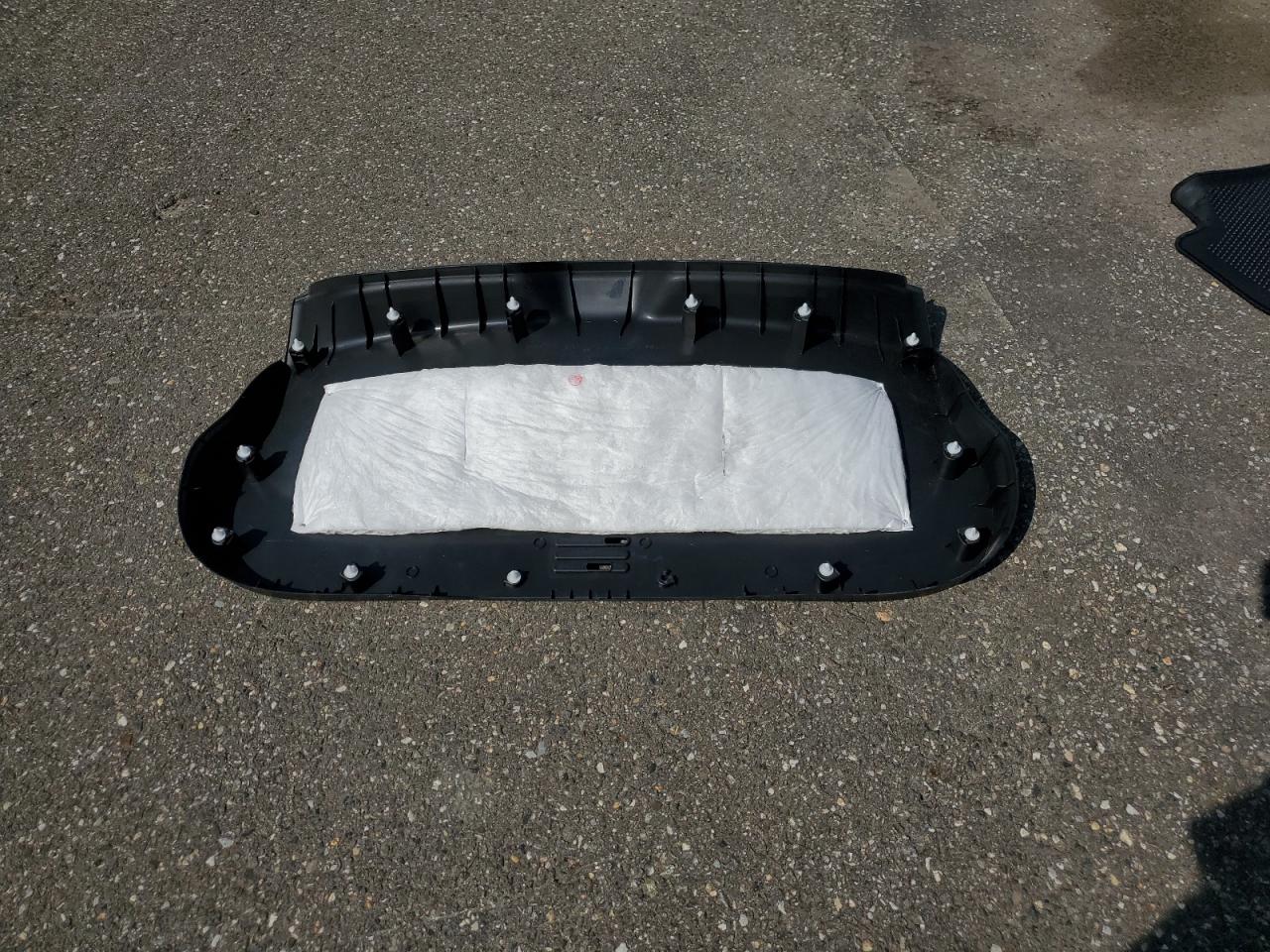 2017 Nissan Rogue S VIN: JN8AT2MT0HW393765 Lot: 82057655