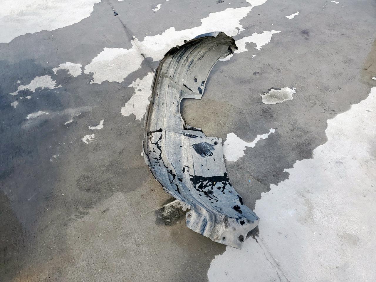 2008 Toyota Highlander Sport VIN: JTEDS43AX82063917 Lot: 84833925