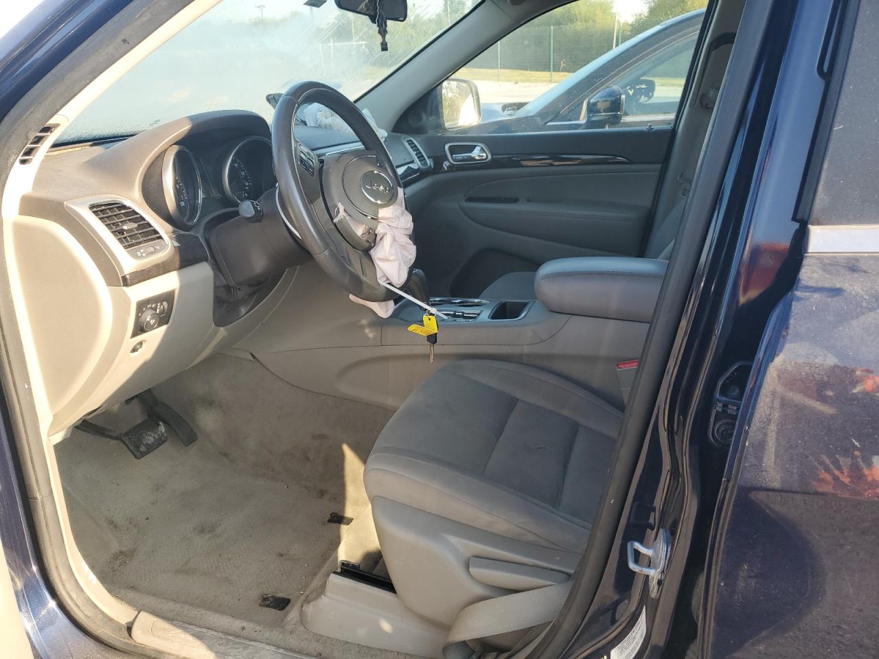 2013 Jeep Grand Cherokee Laredo VIN: 1C4RJFAG4DC641708 Lot: 80717875