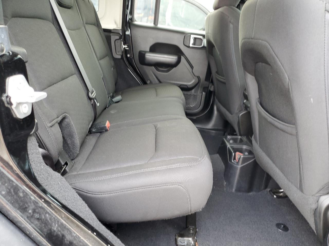 2019 Jeep Wrangler Unlimited Sport VIN: 1C4HJXDG1KW676361 Lot: 80291885