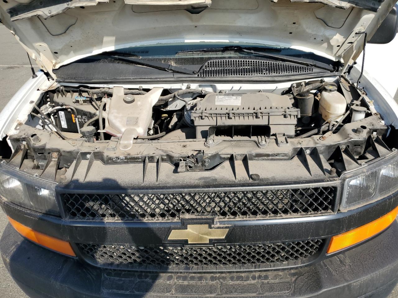 2022 Chevrolet Express G2500 VIN: 1GCWGAF72N1142965 Lot: 81623555