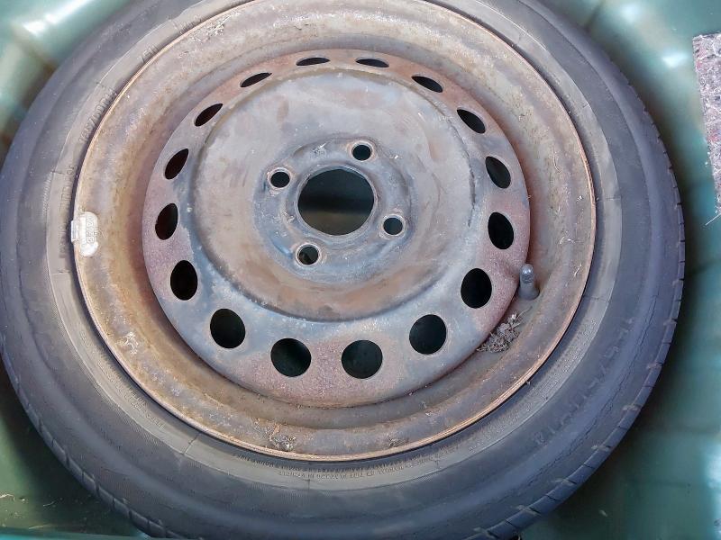 2001 NISSAN MICRA S