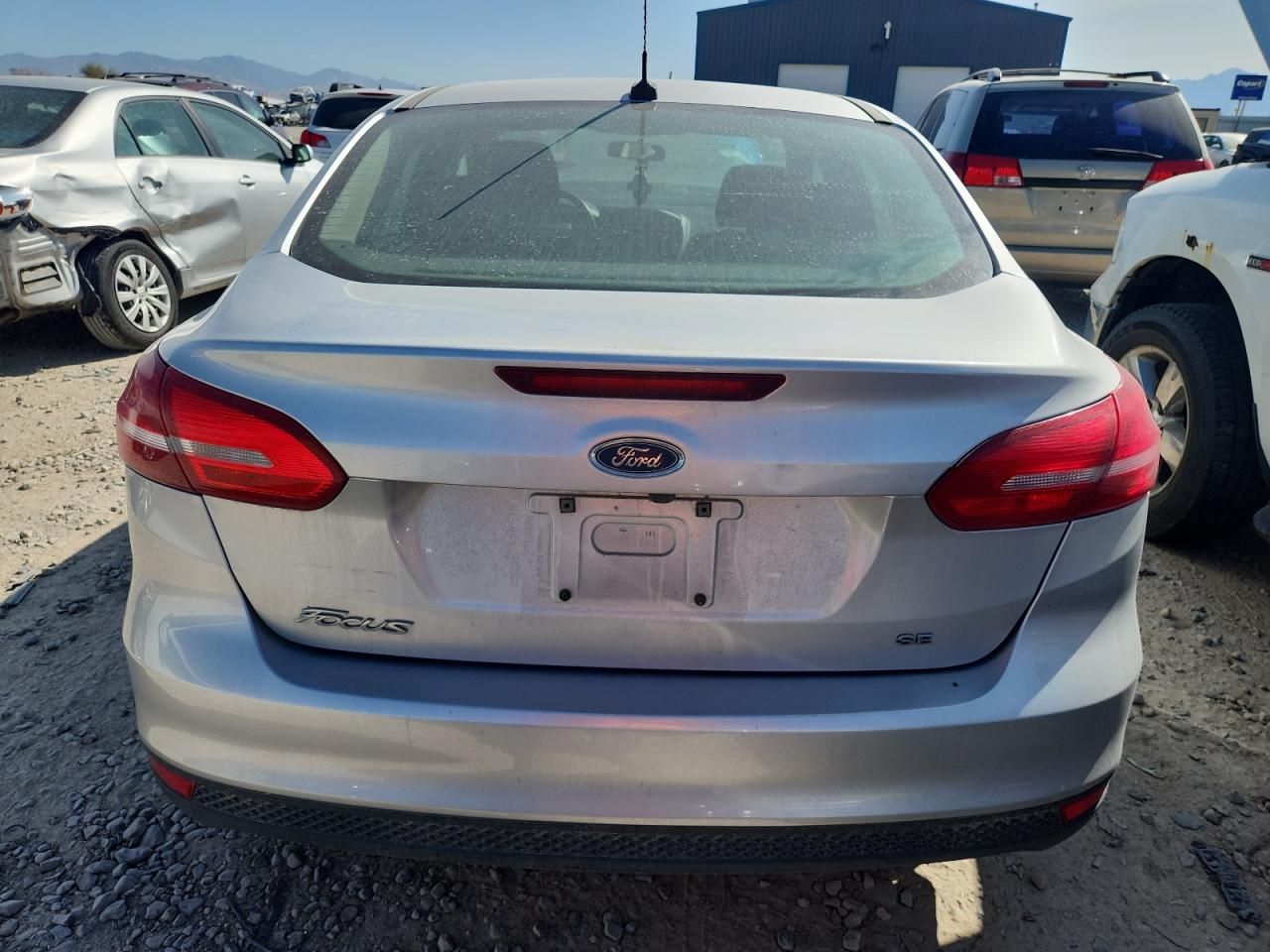2018 Ford Focus Se VIN: 1FADP3F28JL254312 Lot: 80580805