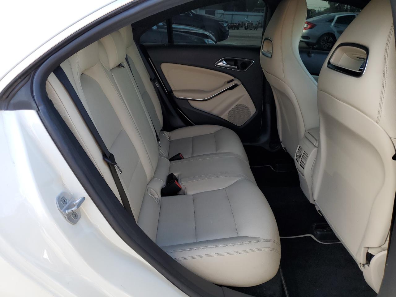 2014 Mercedes-Benz Cla 250 VIN: WDDSJ4EB2EN035470 Lot: 81688275