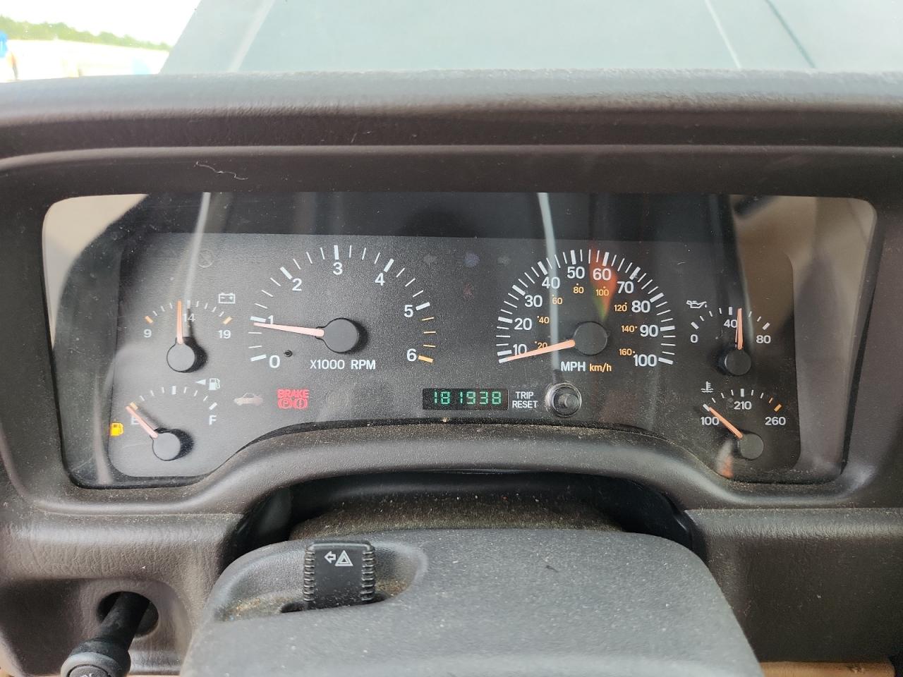 2001 Jeep Cherokee Classic VIN: 1J4FF58S51L561512 Lot: 71202045