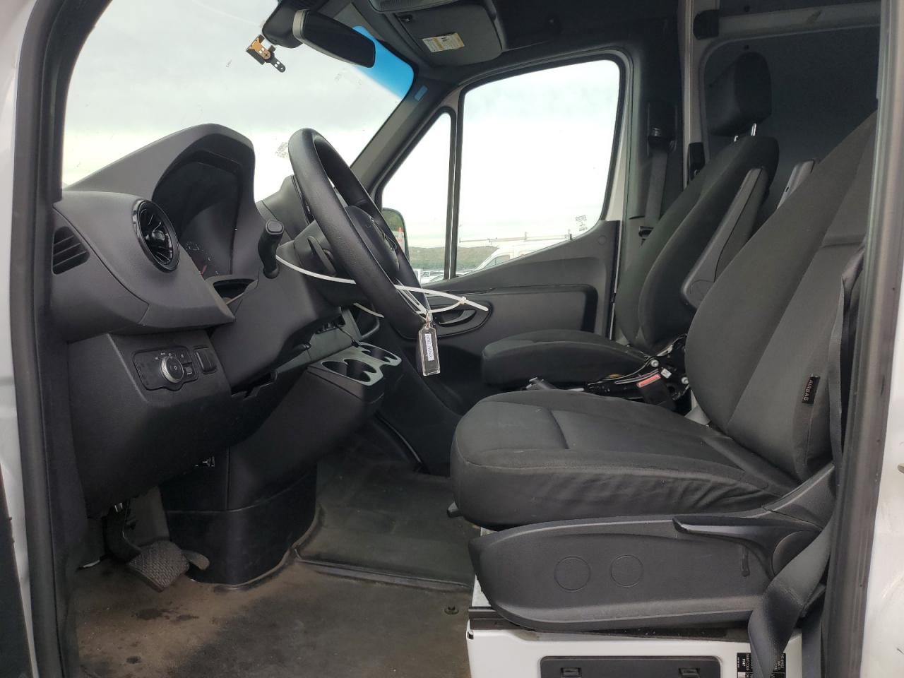 2021 Mercedes-Benz Sprinter 2500 VIN: W1Y4EBHYXMT058268 Lot: 82101055