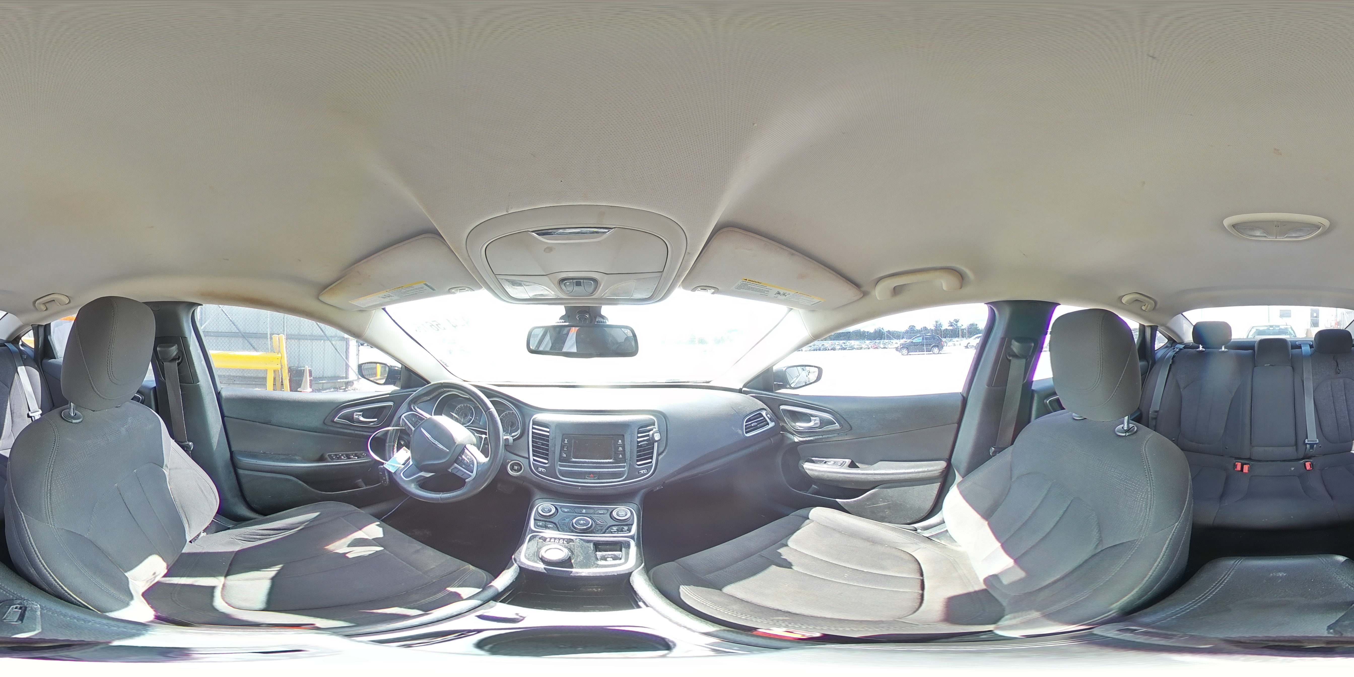 2015 Chrysler 200 Limited VIN: 1C3CCCAB5FN564023 Lot: 84415615