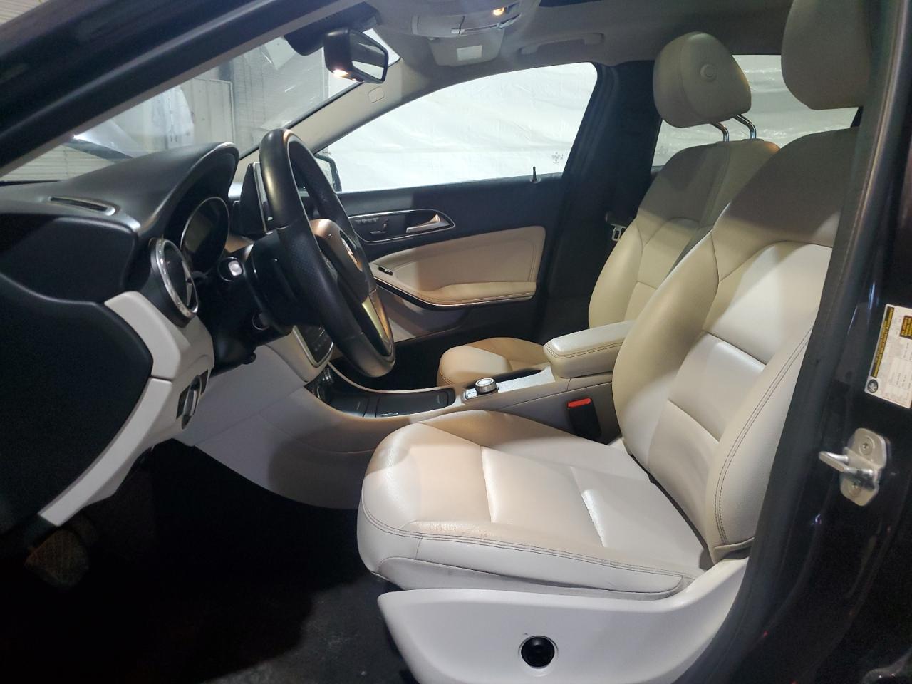 2015 Mercedes-Benz Gla 250 4Matic VIN: WDCTG4GB4FJ176909 Lot: 81018595