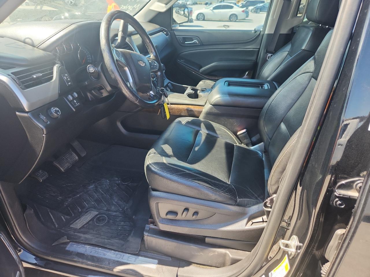 2015 Chevrolet Suburban C1500 Lt VIN: 1GNSCJKCXFR243601 Lot: 81587885