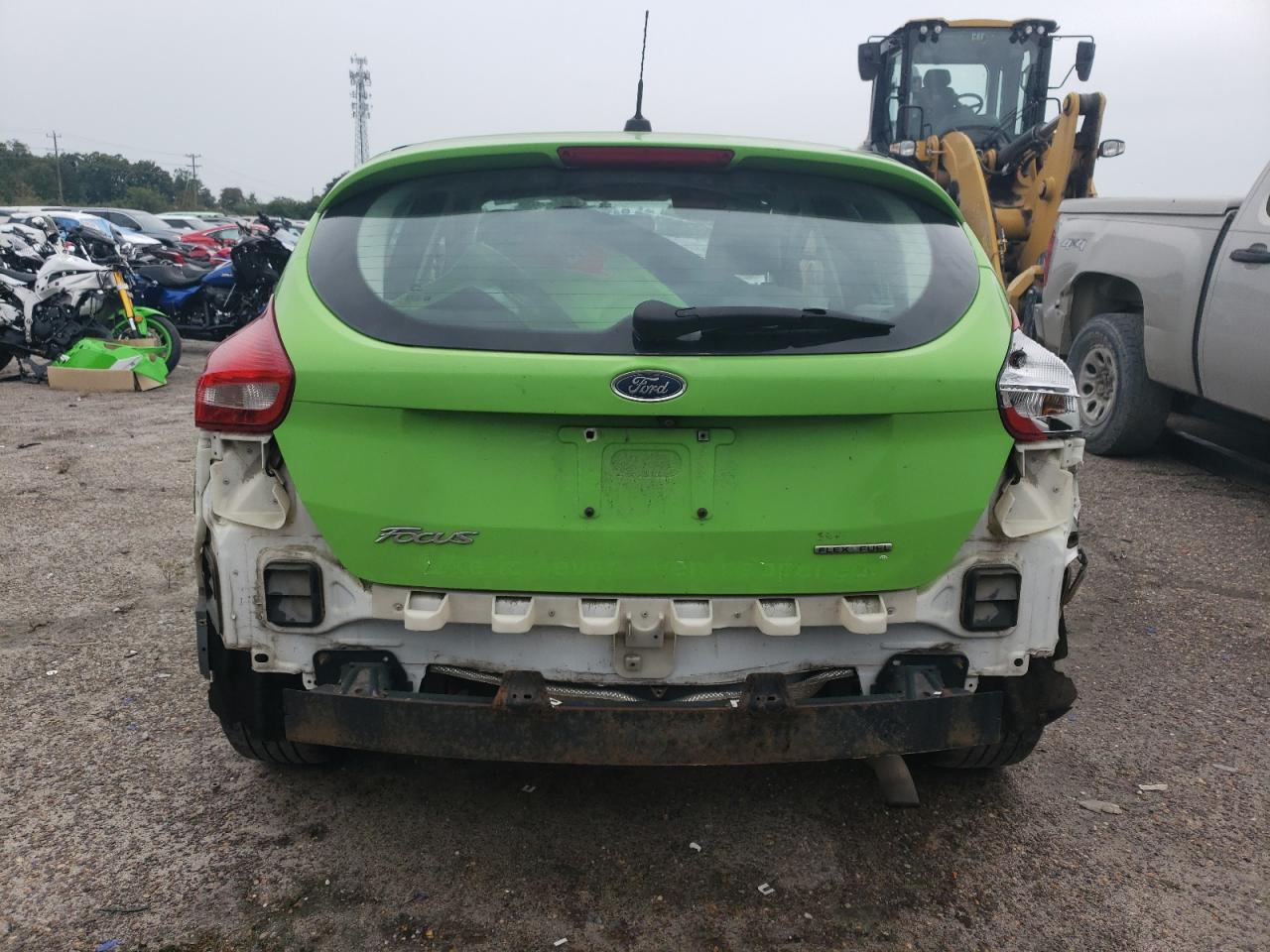 2015 Ford Focus Se VIN: 1FADP3K21FL270655 Lot: 83862395