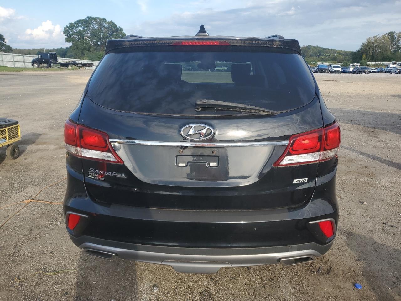 2017 Hyundai Santa Fe Se VIN: KM8SMDHFXHU231517 Lot: 83754355