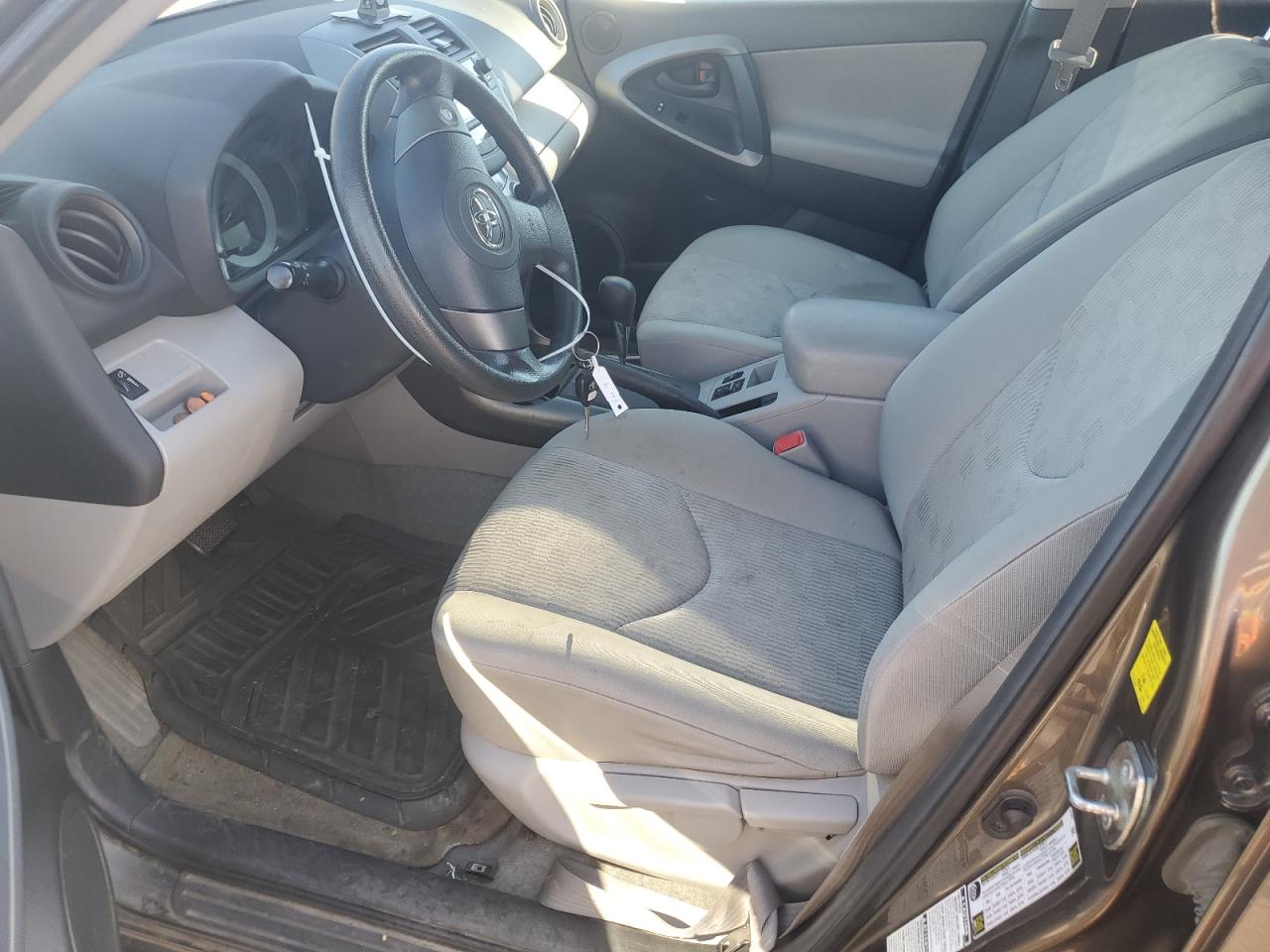 2010 Toyota Rav4 VIN: 2T3BF4DV8AW037928 Lot: 80824575