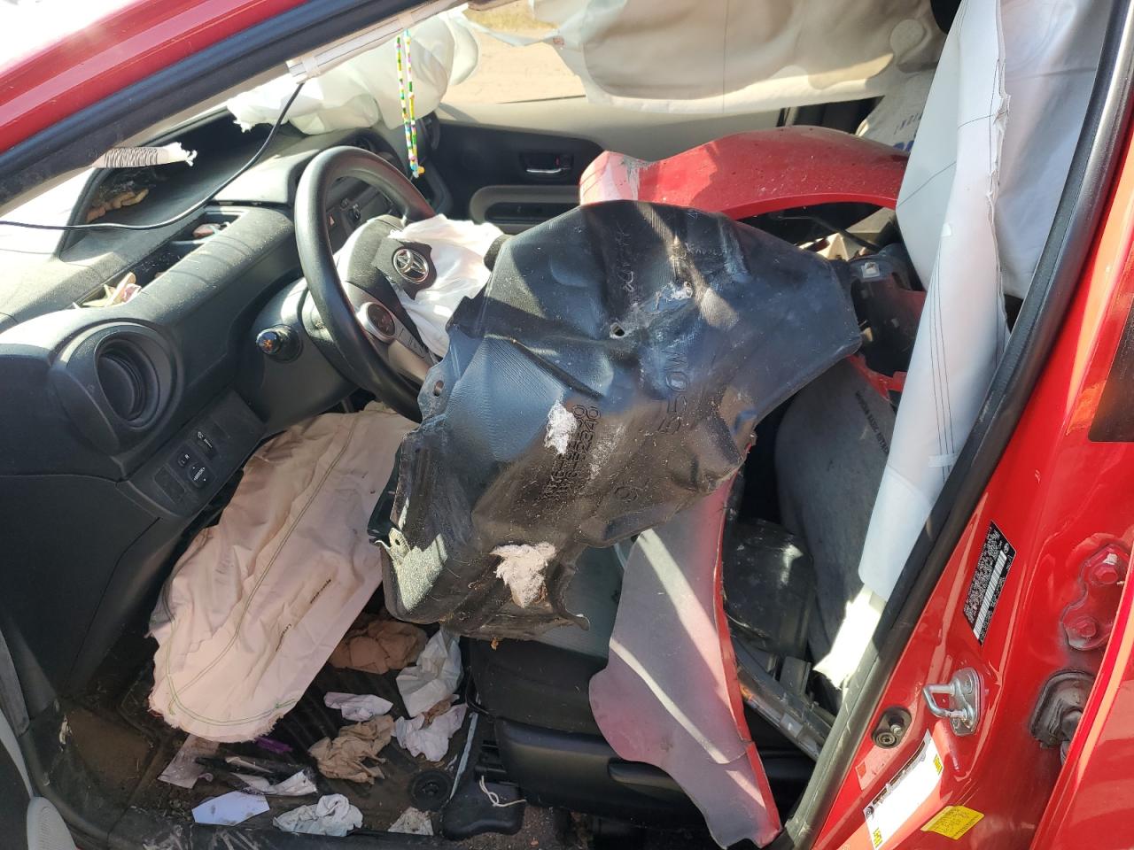 2013 Toyota Prius C VIN: JTDKDTB31D1542391 Lot: 71167525