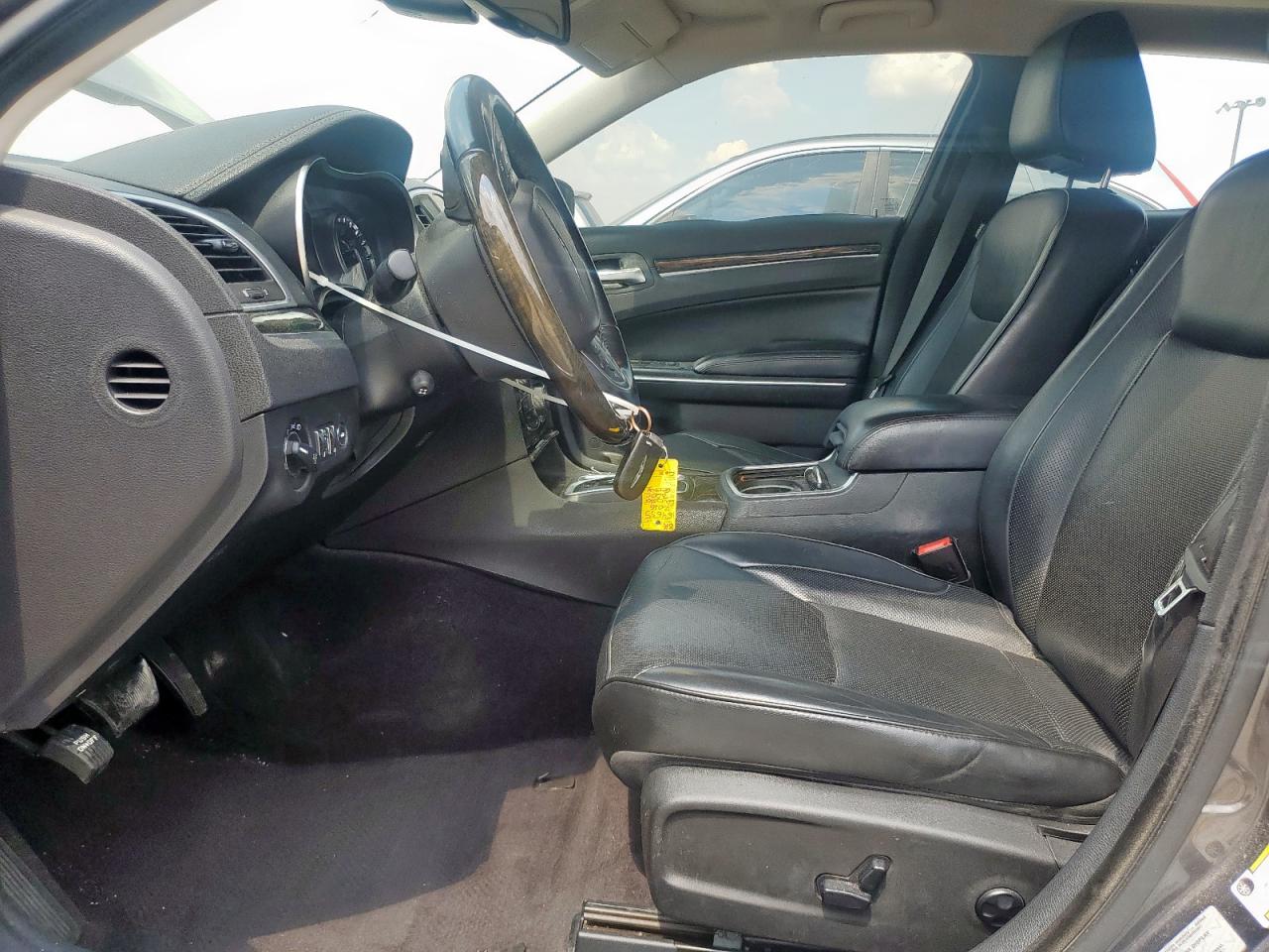 2016 Chrysler 300C VIN: 2C3CCAEG3GH260970 Lot: 80204305