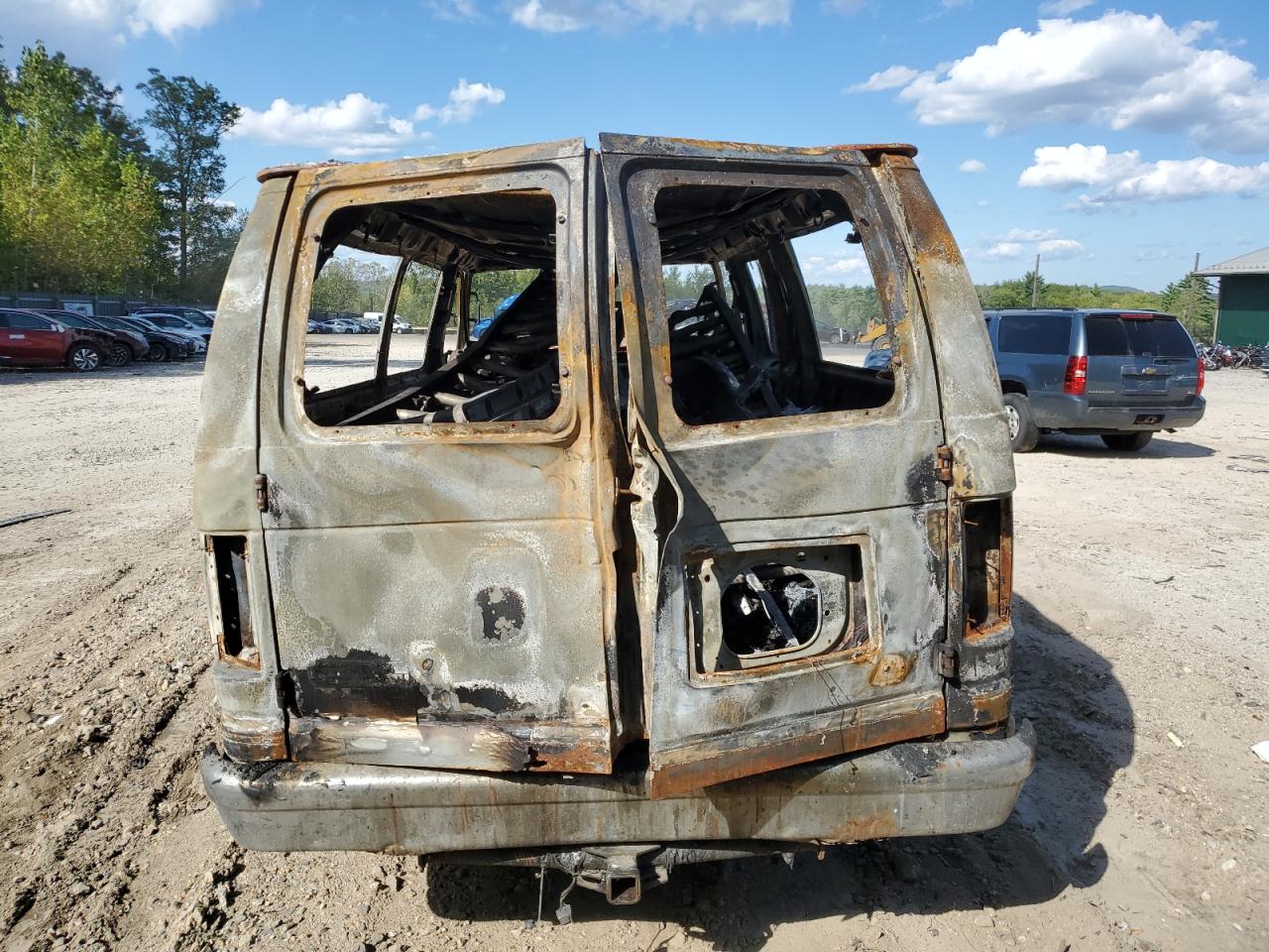 2007 Ford Econoline E350 Super Duty Wagon VIN: 1FBSS31L57DB01569 Lot: 70720555