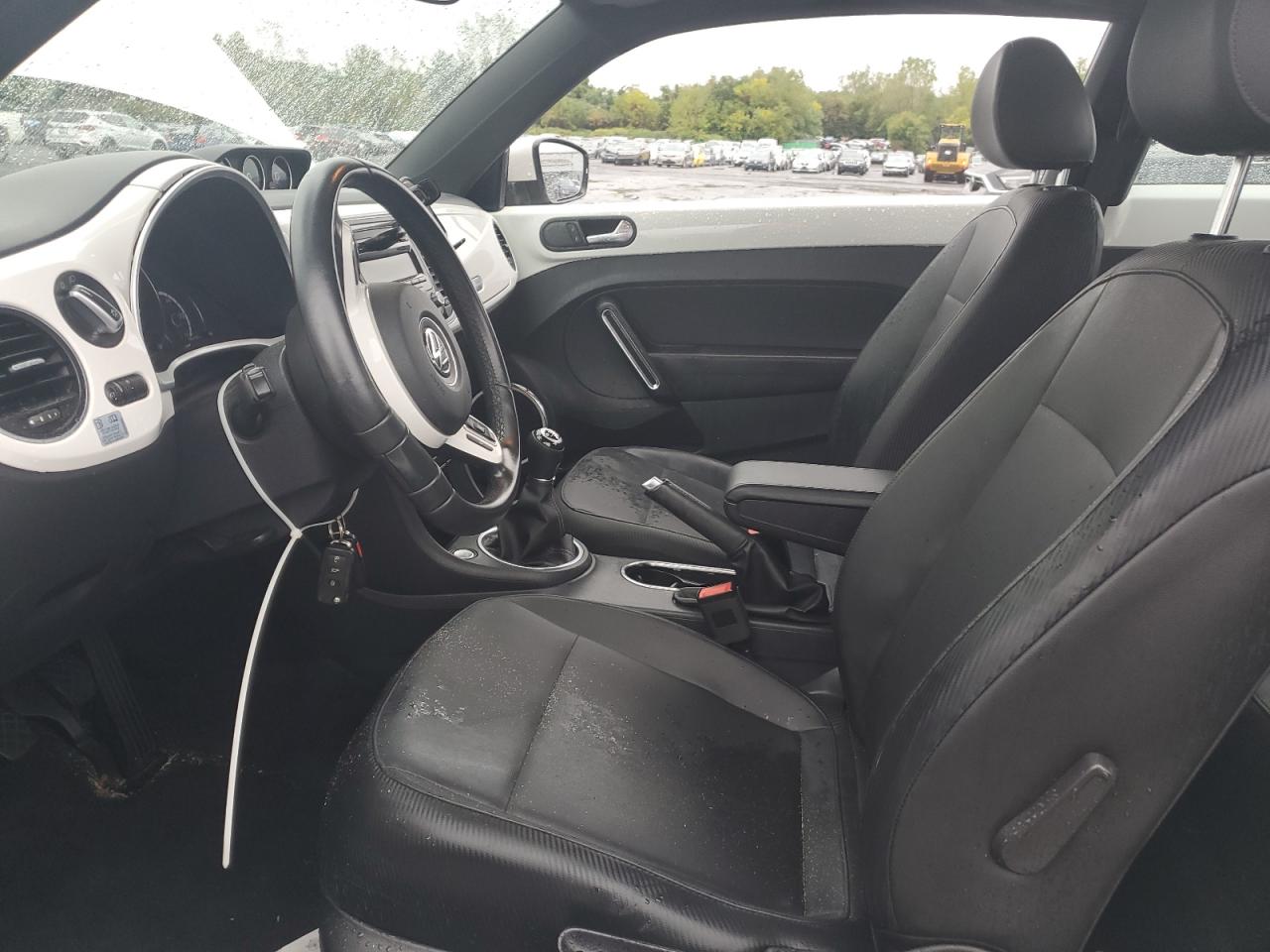 2013 Volkswagen Beetle VIN: 3VWRL7AT1DM663576 Lot: 81794675