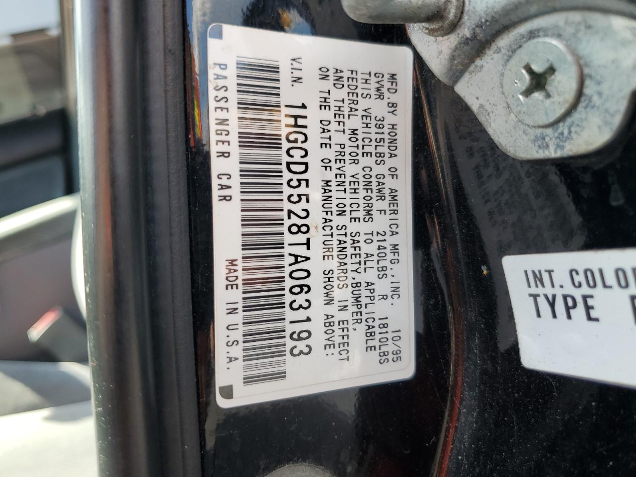 1996 Honda Accord Dx VIN: 1HGCD5528TA063193 Lot: 81504785