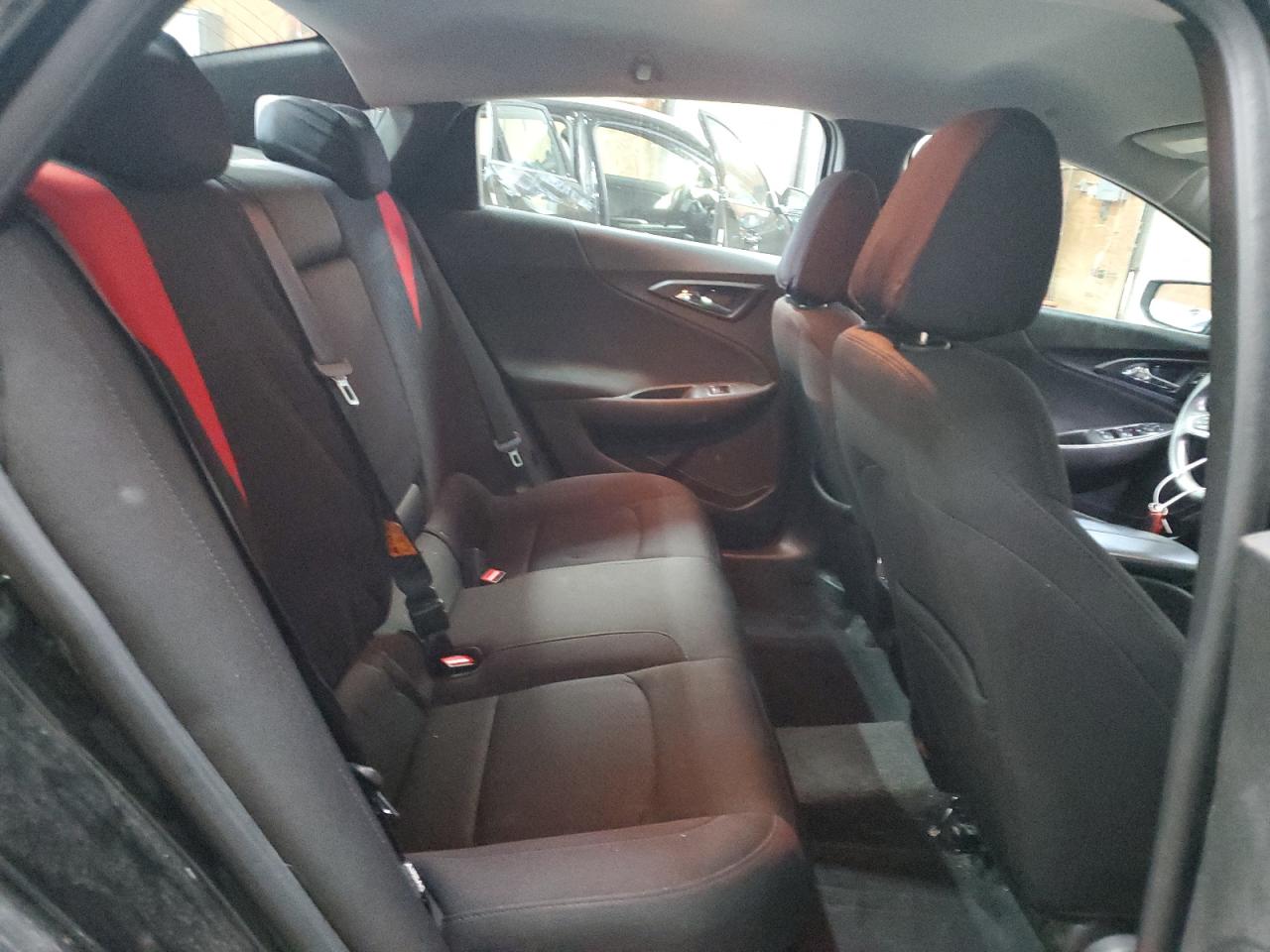 2018 Chevrolet Malibu Lt VIN: 1G1ZD5ST3JF196295 Lot: 84468795