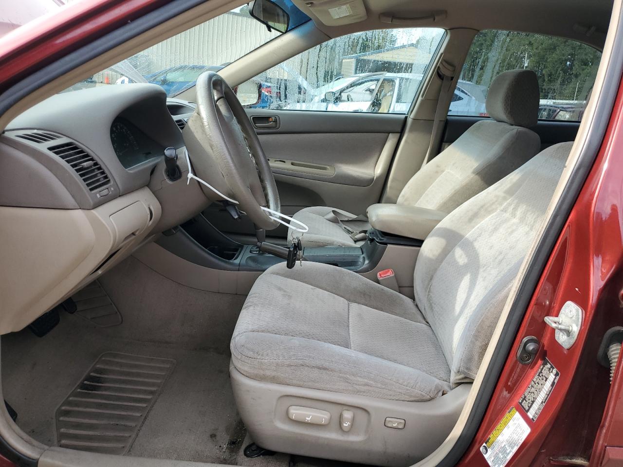 2004 Toyota Camry Le VIN: 4T1BE32K14U368708 Lot: 80699365