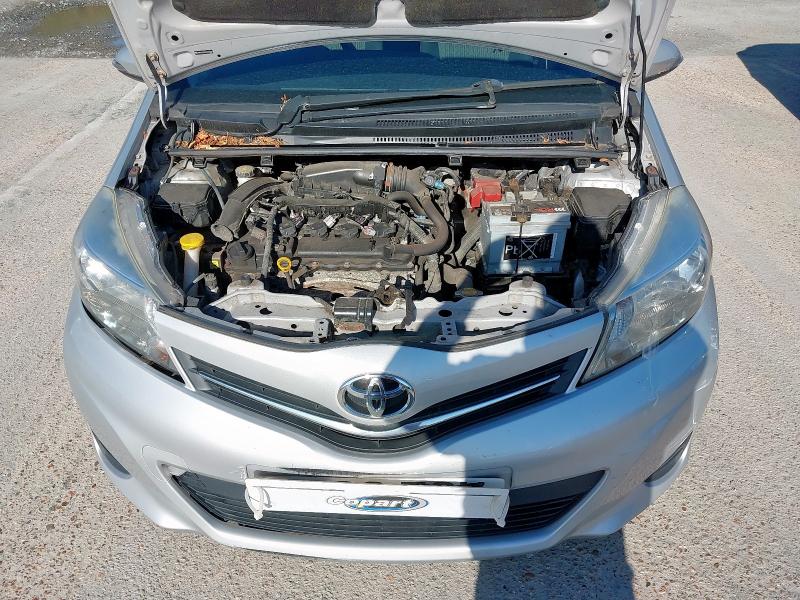 2013 TOYOTA YARIS TR VVT-I 