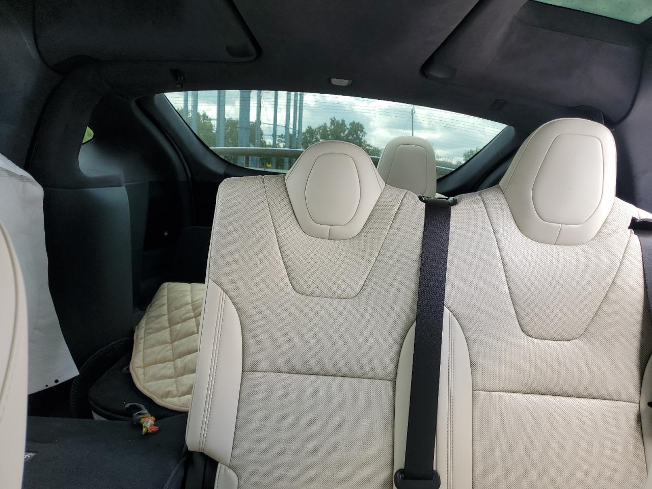 2026 Tesla Model X VIN: 7SAXCAE54TF475868 Lot: 71597825