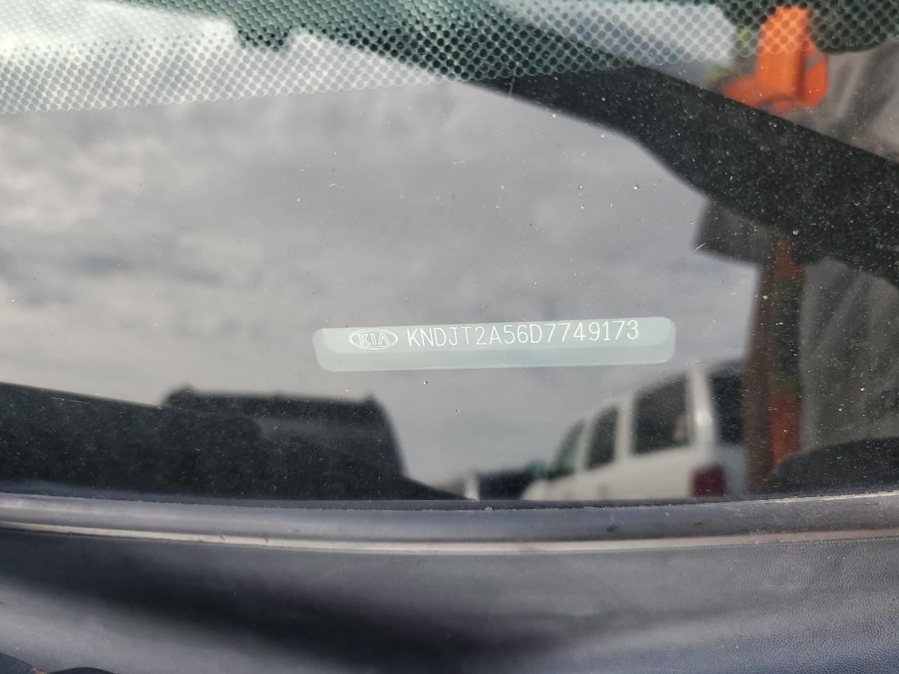 2013 Kia Soul VIN: KNDJT2A56D7749173 Lot: 81512345