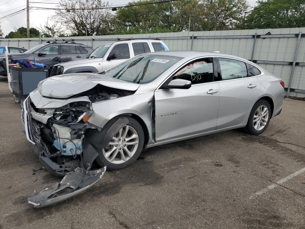 CHEVROLET MALIBU 2018. Lot# 84197365. VIN 1G1ZD5ST7JF259513. Photo 1
