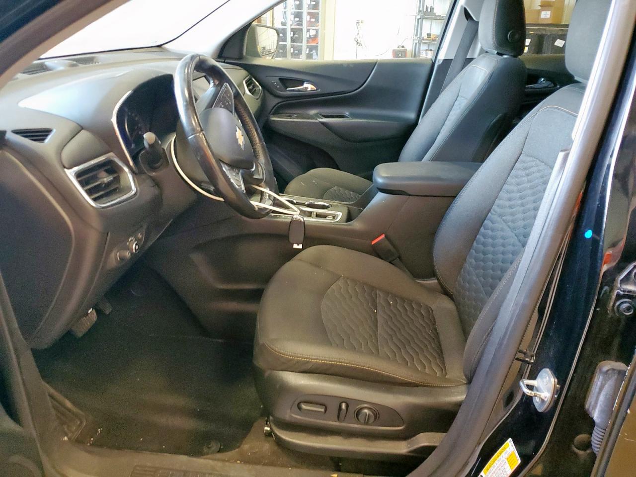 2020 Chevrolet Equinox Lt VIN: 3GNAXUEV1LL262135 Lot: 81342485