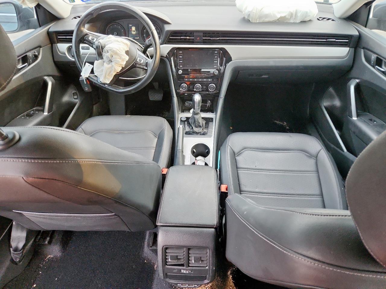 2020 Volkswagen Passat Se VIN: 1VWWA7A39LC002452 Lot: 81859525