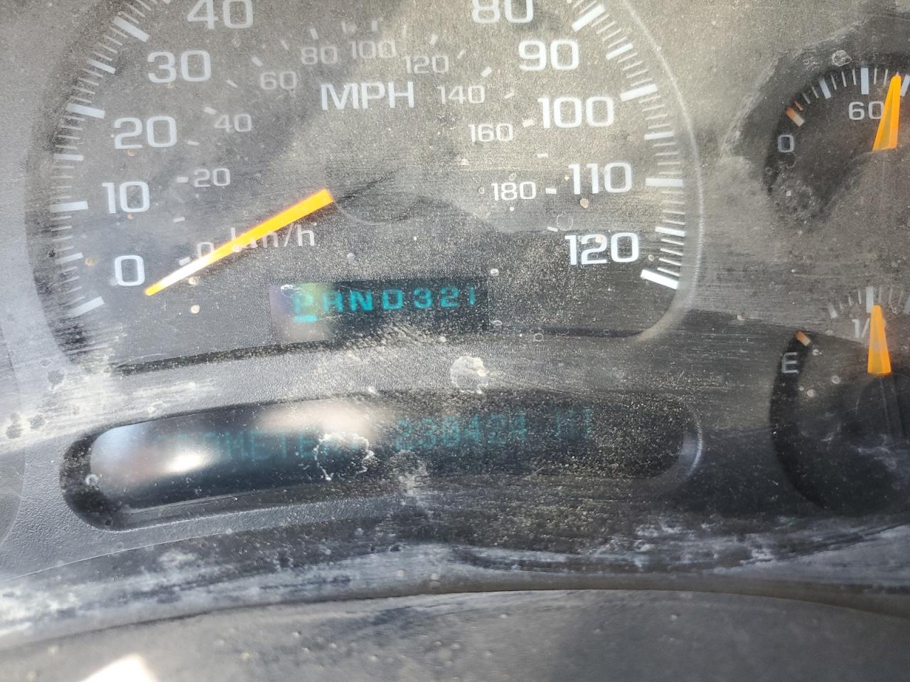 2004 Chevrolet Silverado K2500 Heavy Duty VIN: 1GCHK29244E313302 Lot: 84565255