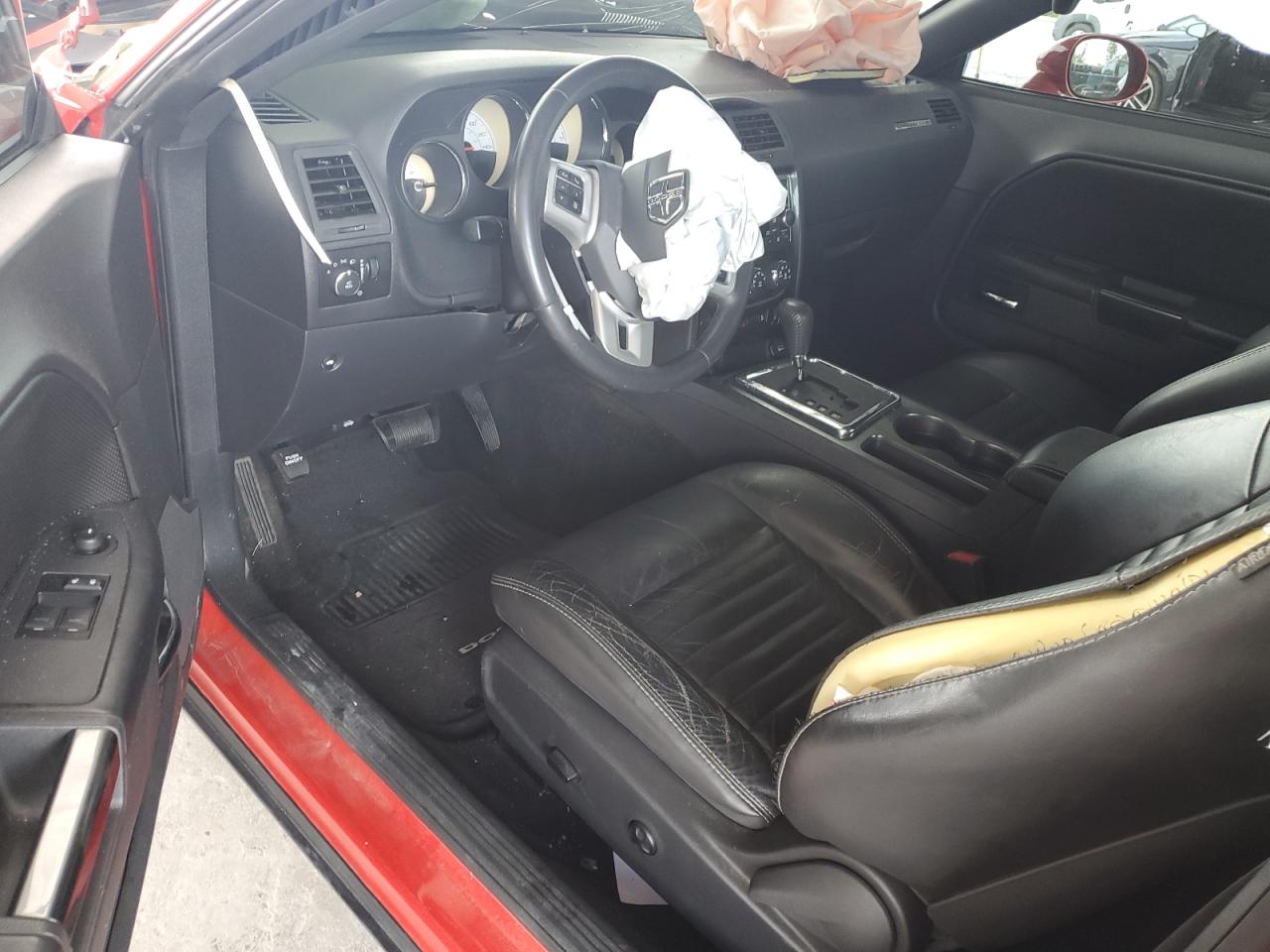 2014 Dodge Challenger Sxt VIN: 2C3CDYAG6EH261815 Lot: 80719395