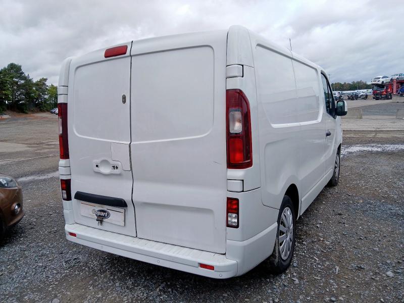 2016 VAUXHALL VIVARO SPORTIVE