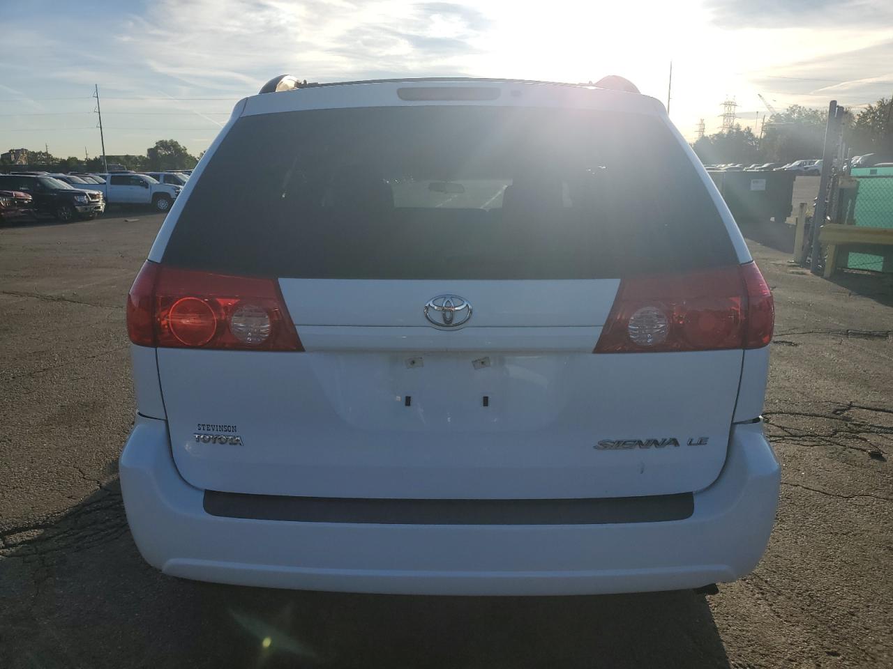 5TDKK4CC3AS309881 2010 Toyota Sienna Ce