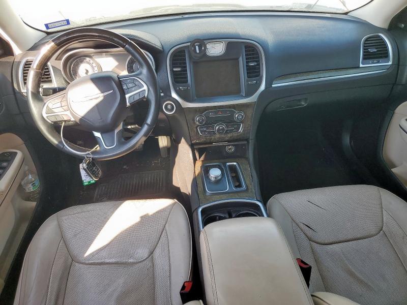  CHRYSLER 300 2015 White