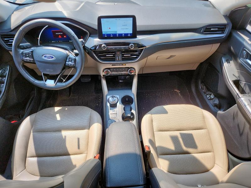  FORD ESCAPE 2021 Белы