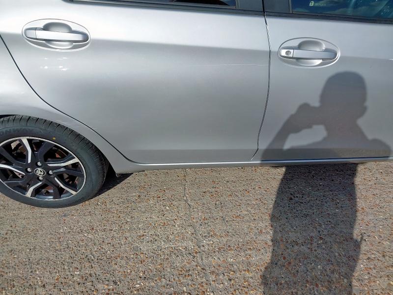 2016 TOYOTA YARIS DESIGN VVT-I 