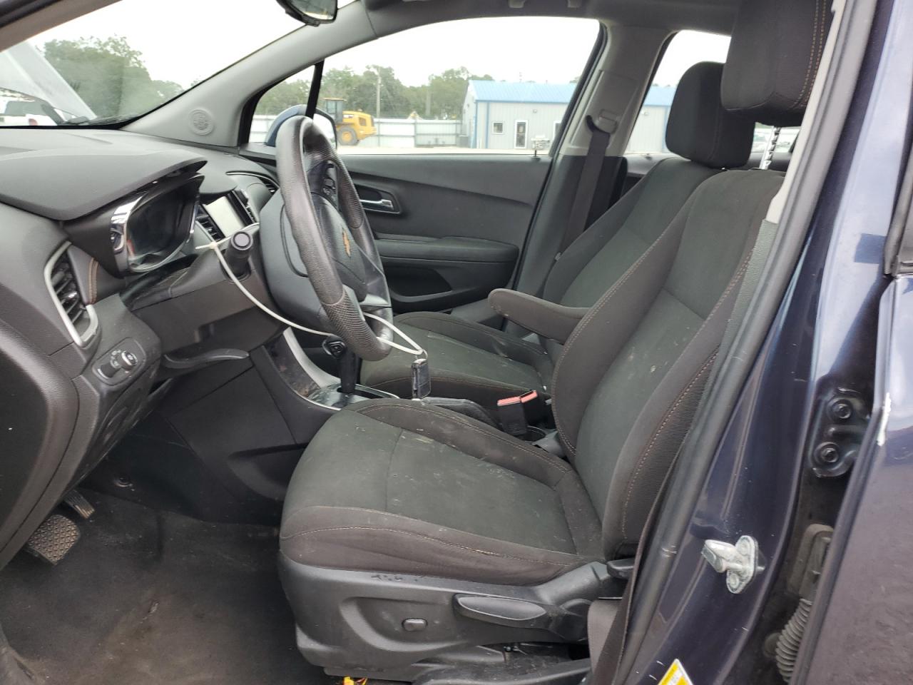 2018 Chevrolet Trax Ls VIN: 3GNCJKSBXJL198764 Lot: 80836955