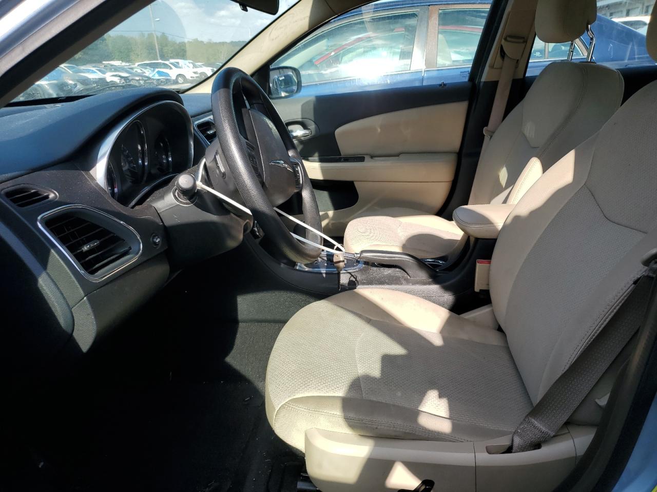 2013 Chrysler 200 Lx VIN: 1C3CCBAG0DN737515 Lot: 70303075