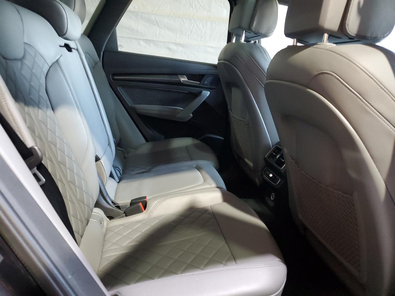 2018 Audi Sq5 Premium Plus VIN: WA1A4AFYXJ2067555 Lot: 71974305