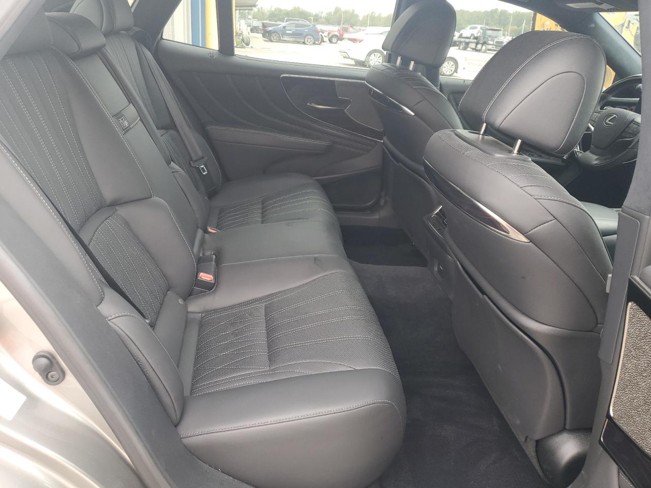 2019 Lexus Ls 500 Base VIN: JTHC51FF8K5007203 Lot: 81195155