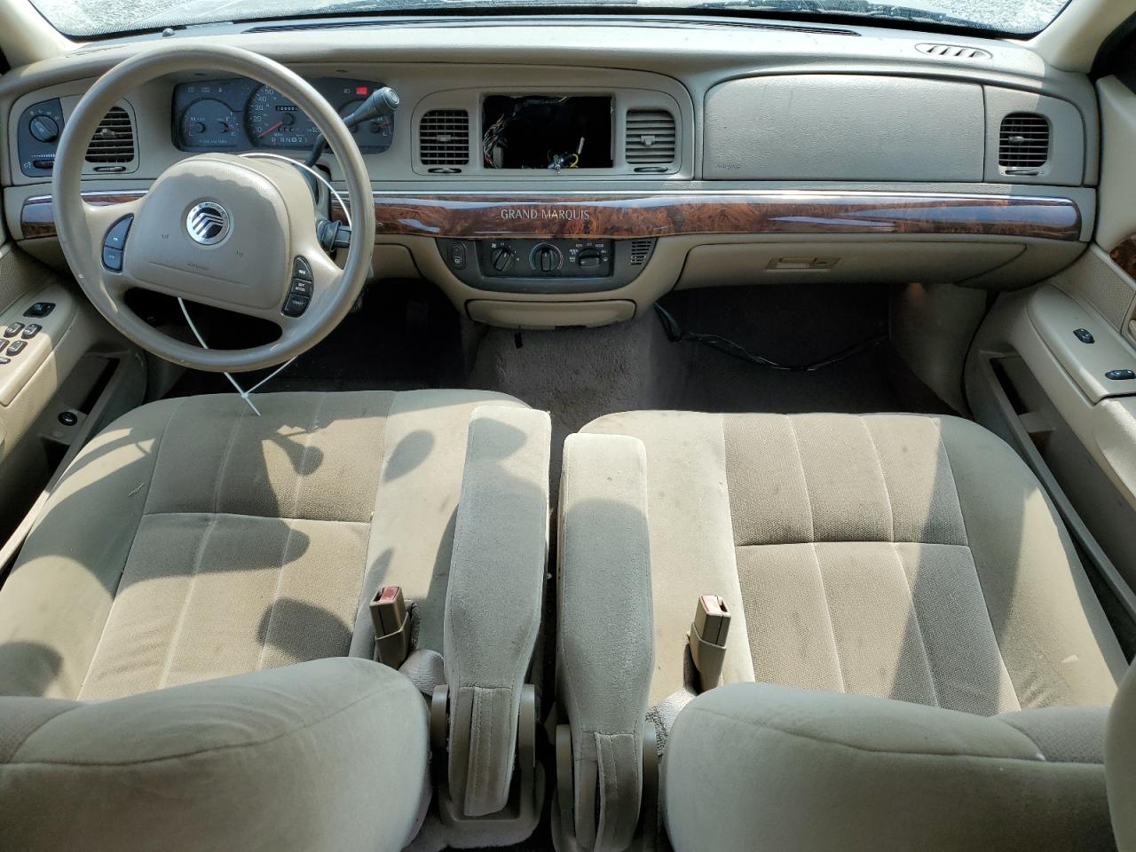 2004 Mercury Grand Marquis Gs VIN: 2MEFM74W64X657106 Lot: 71274005